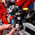 42202 LEGO Technic Ducati Panigale V4 S mootorratas